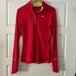 Nike DRI-FIT Shirt